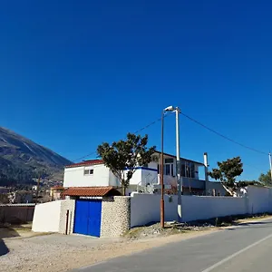 Penzion Krishen, Përmet
